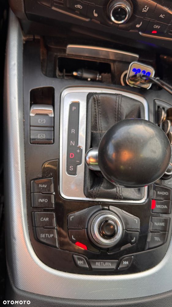 Audi Q5 2.0 TDI Quattro S tronic - 11