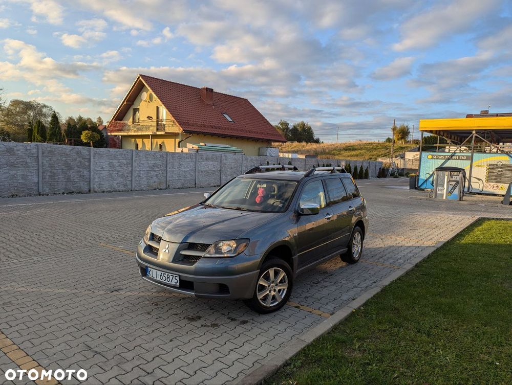 Mitsubishi Outlander 2.0 Comfort 4WD - 3