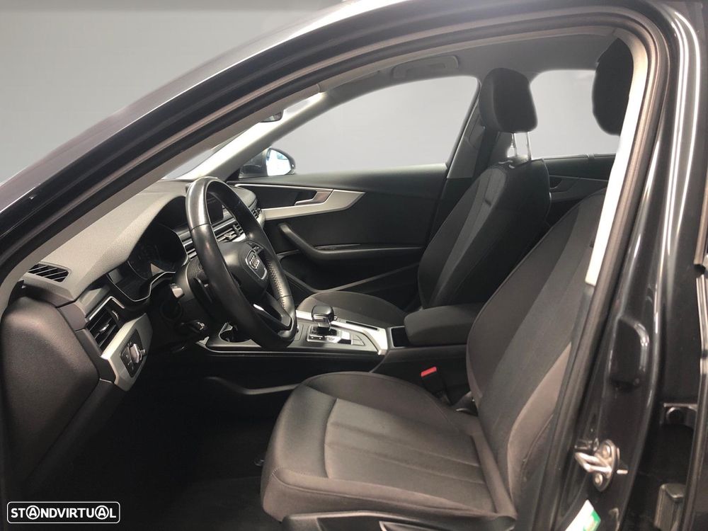 Audi A4 2.0 TDI Design S tronic - 7