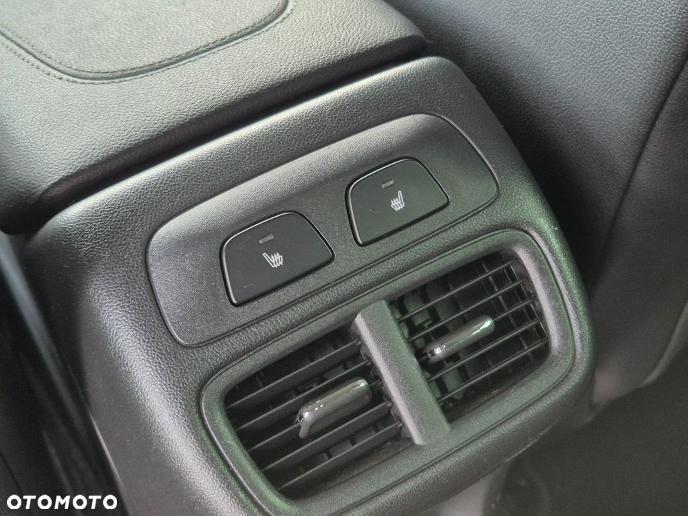 Opel Insignia Sports Tourer 2.0 BiTurbo Diesel 4x4 Business Innovation - 34