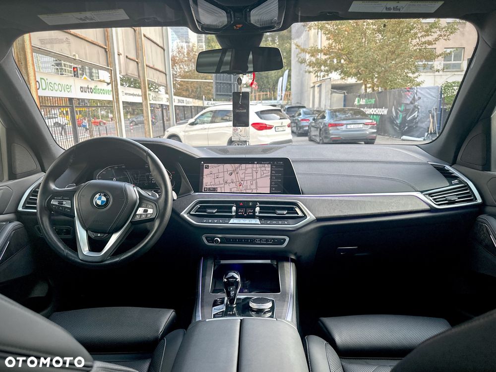 BMW X5 xDrive40i xLine - 29