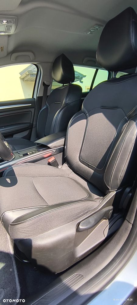 Renault Megane 1.3 TCe FAP Techno EDC - 26