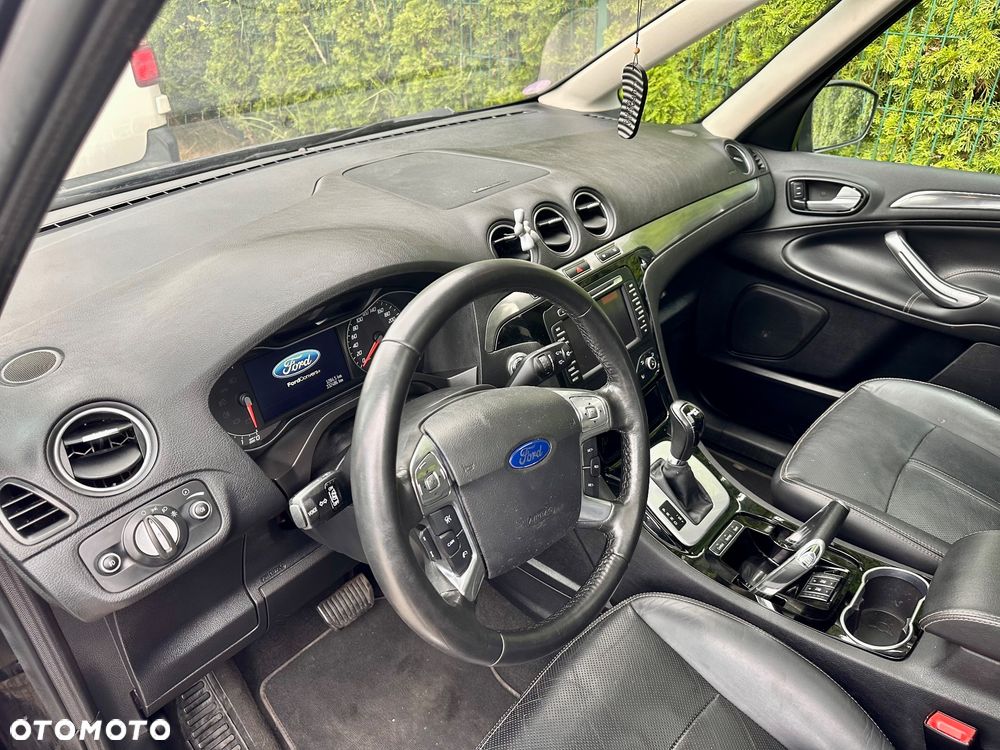 Ford Galaxy 2.0 T Platinium X (Titanium) - 40