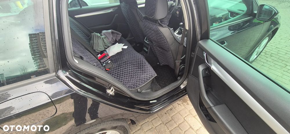 Skoda Octavia 1.6 TDI Active - 14