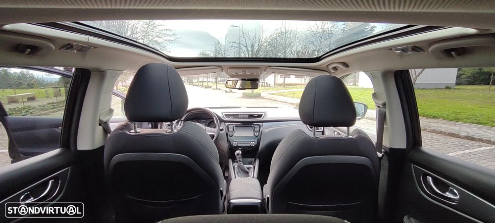 Nissan Qashqai 1.5 dCi N-Connecta Business - 21