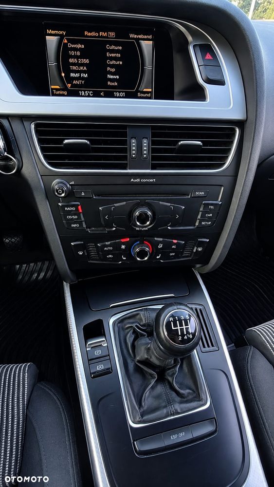 Audi A4 Avant 2.0 TDI DPF Ambition - 12