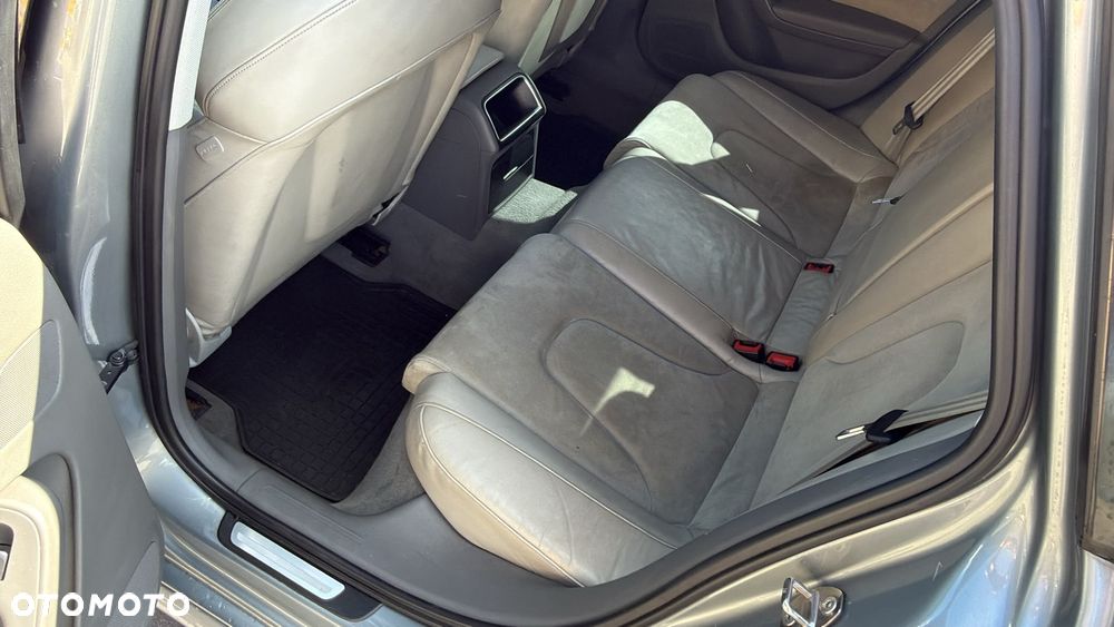 Audi A4 Limousine 1.8 TFSI Limited Edition - 35