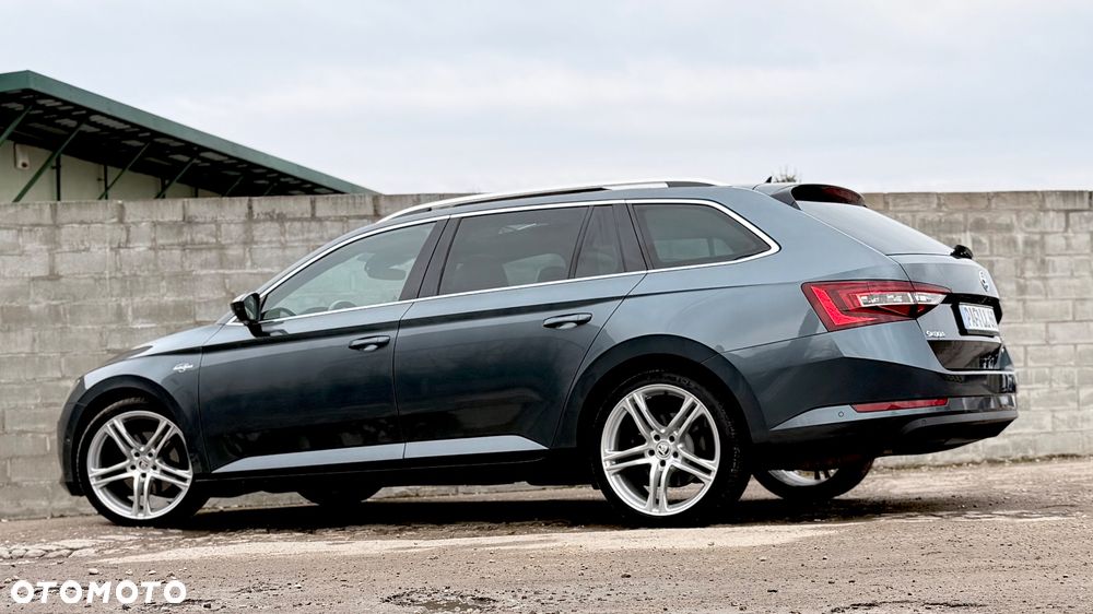 Skoda Superb 2.0 TDI 4x4 DSG L&K - 10