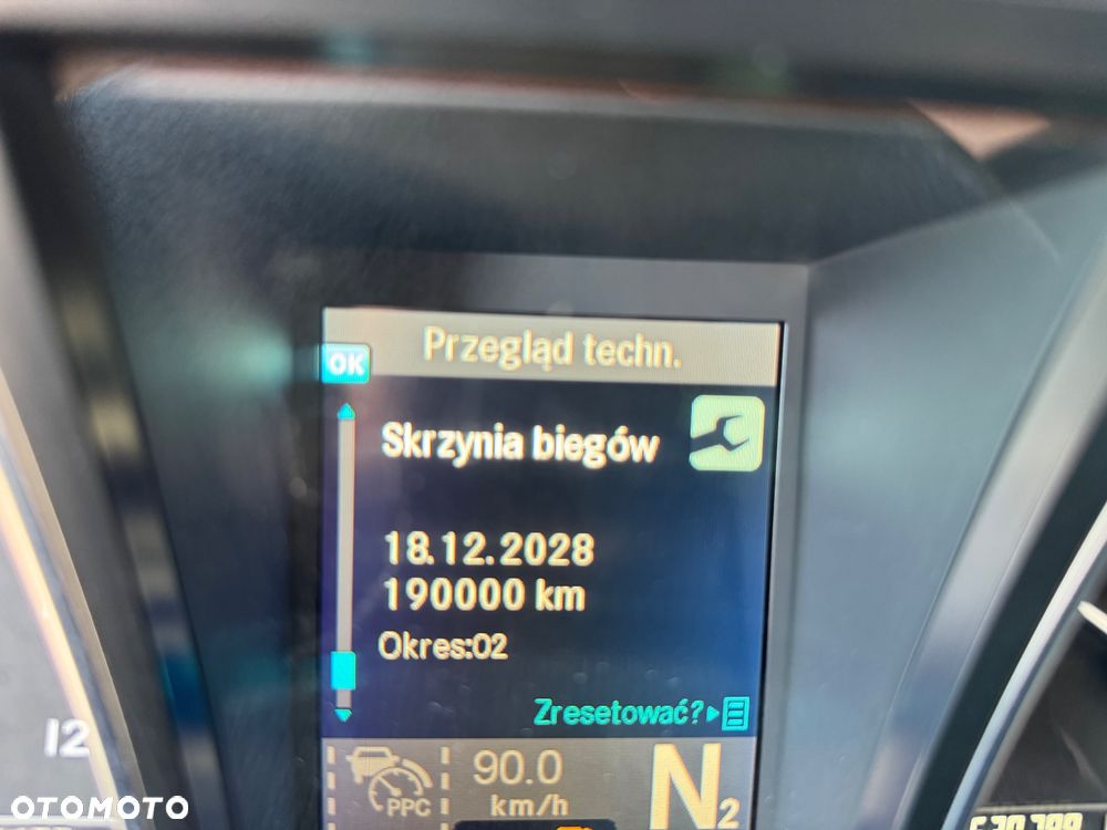 Mercedes-Benz Actros - 26