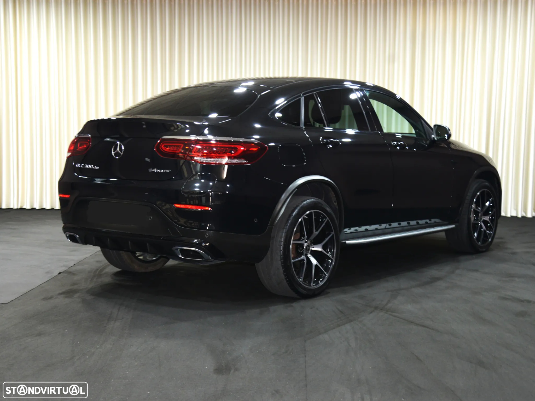 Mercedes-Benz GLC 300 de Coupé 4Matic - 3