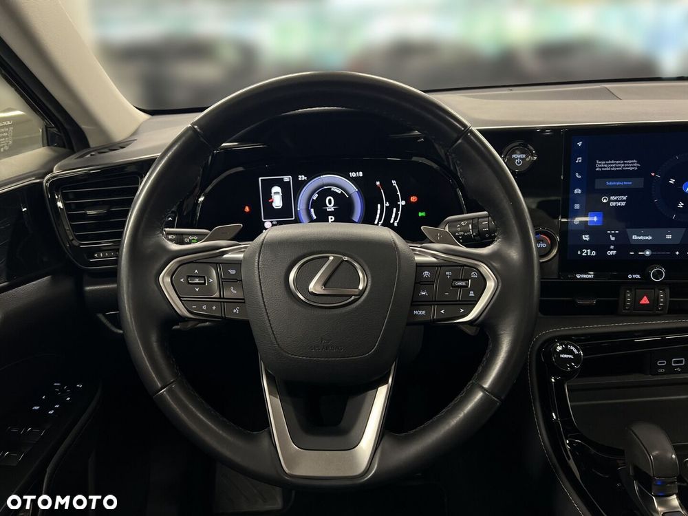 Lexus NX 350h Business AWD - 20