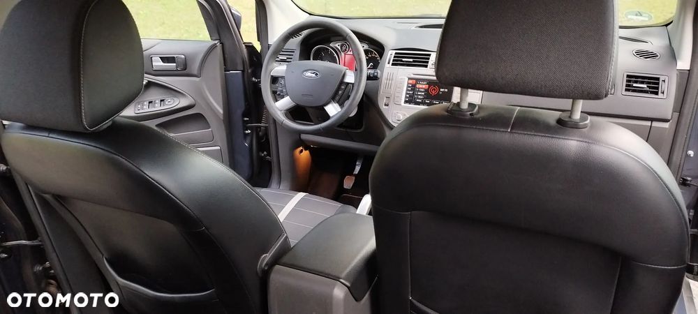 Ford Kuga 2.0 TDCi 4WD Trend - 30