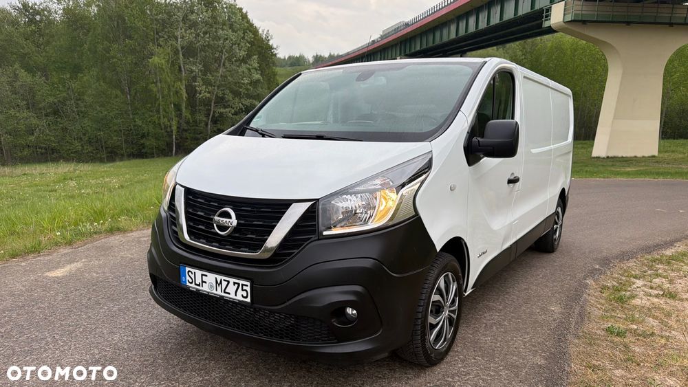 Nissan NV300 - 11