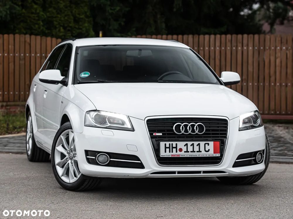 Audi A3 Sportback 1.4 TFSI S line Sportpaket - 3