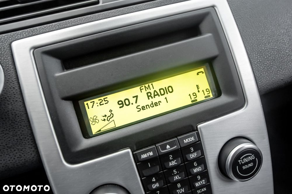 Volvo V50 DPF D4 Geartronic Summum - 26