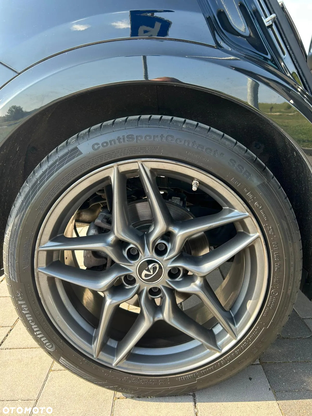 Infiniti Q30 - 9