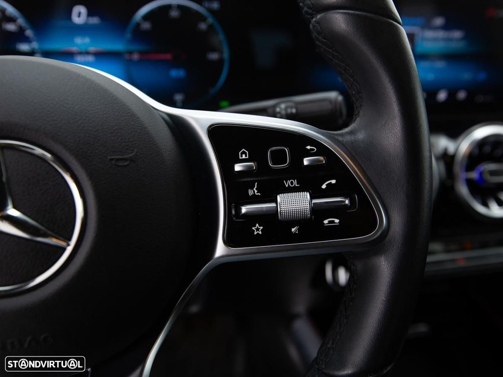 Mercedes-Benz EQA 300 4Matic Progressive - 24