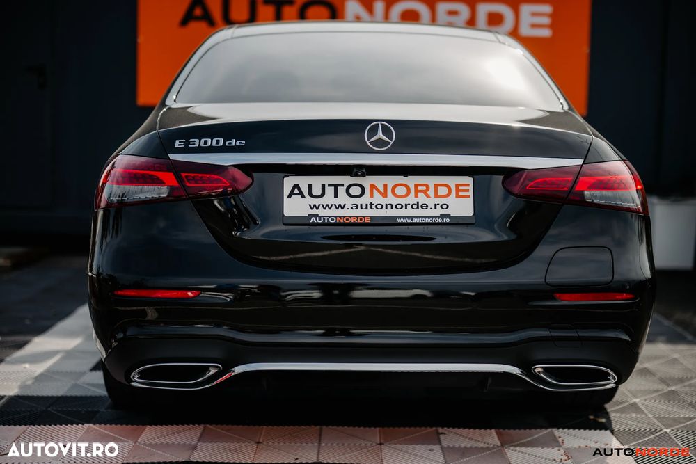 Mercedes-Benz E 300 de 9G-TRONIC AMG Line - 10
