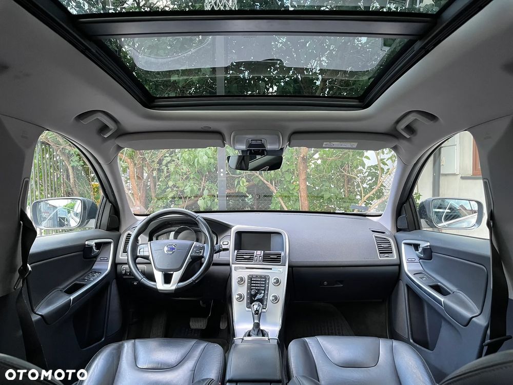 Volvo XC 60 D4 AWD Summum - 9