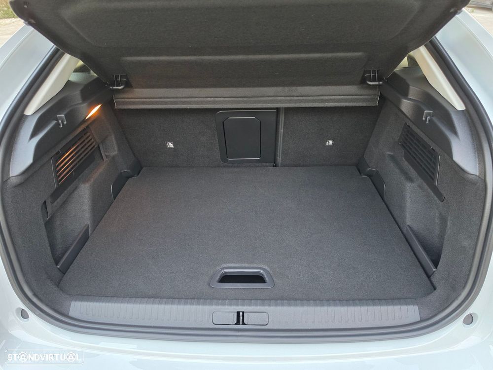 Citroën C4 1.2 PureTech Shine - 37