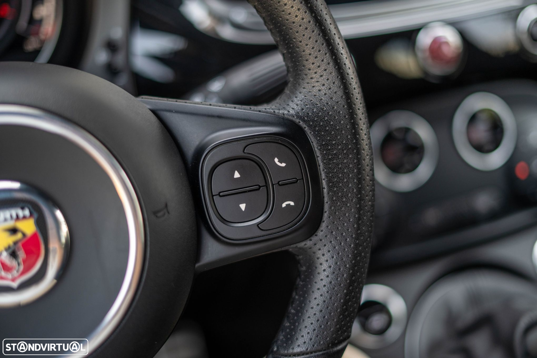 Abarth 595C 1.4 T-Jet Scorpioneoro - 13