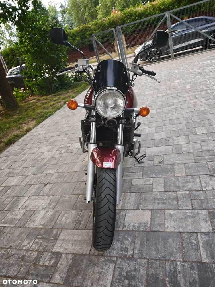 Suzuki GSX - 3