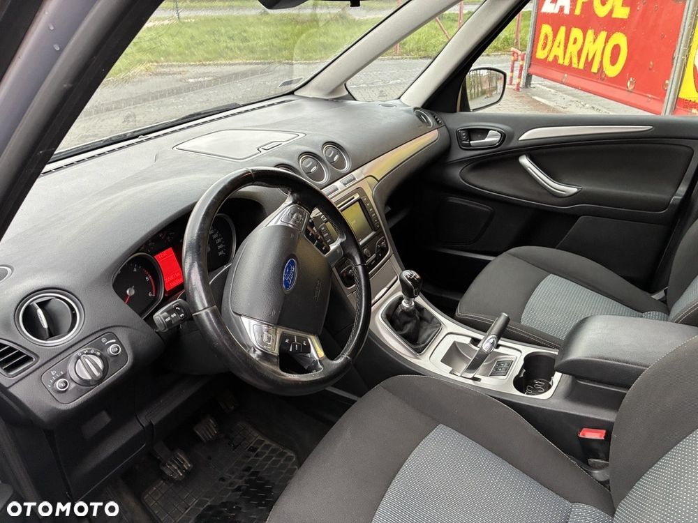 Ford Galaxy 2.0 TDCi Titanium - 16