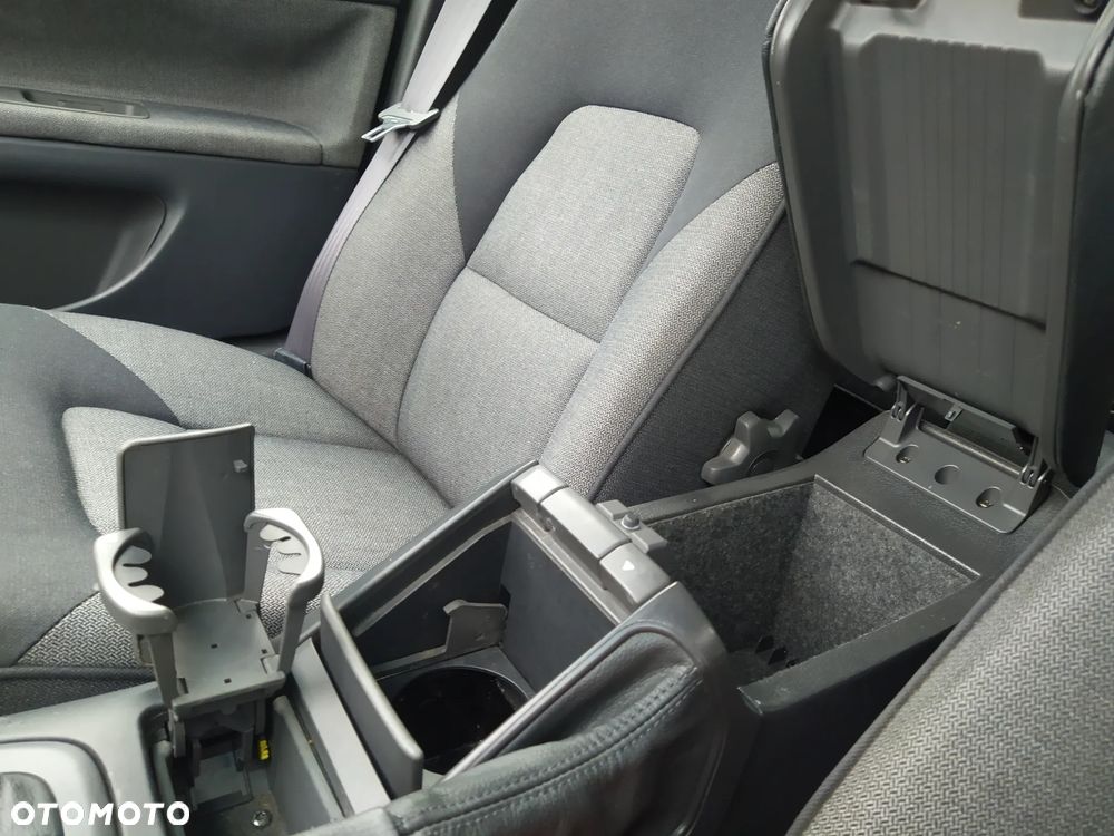 Volvo S80 2.4 Comfort - 17