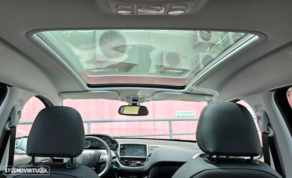 Peugeot 2008 PureTech 110 Stop&Start EAT6 Crossway - 22