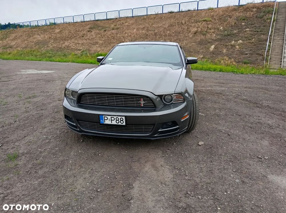 Ford Mustang 3.7 V6 Premium - 12