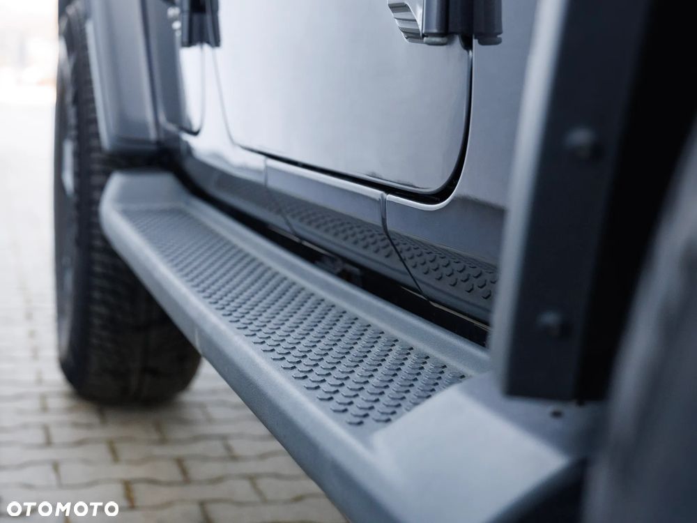 Jeep Wrangler Unlimited GME 2.0 Turbo Sahara - 17