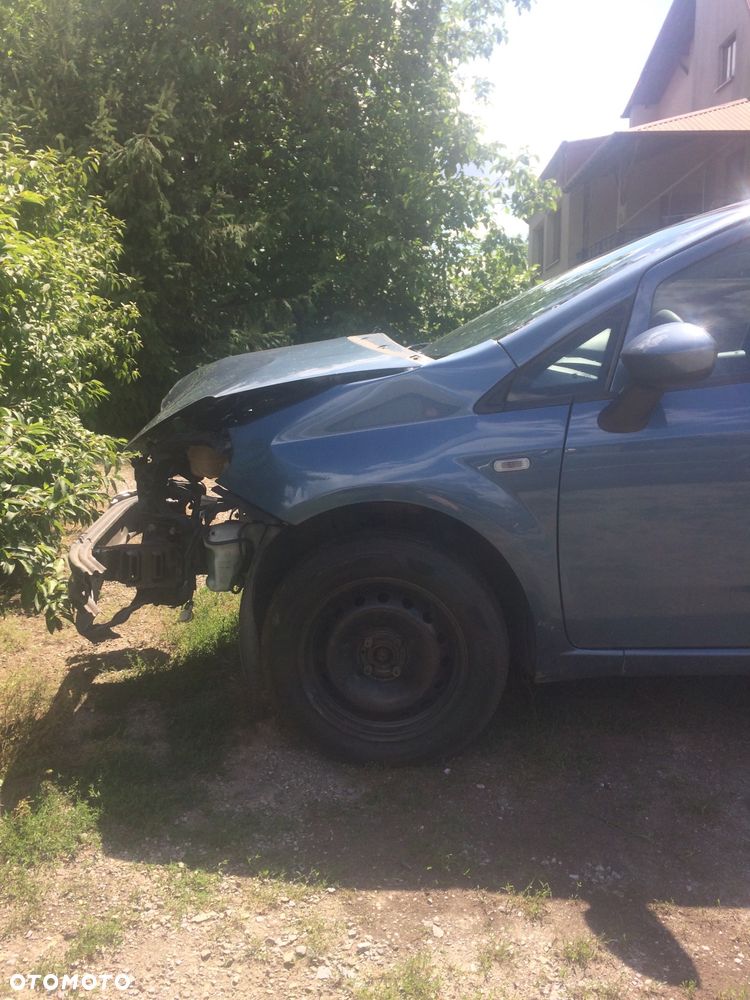 Fiat Punto 1.2 Young - 5