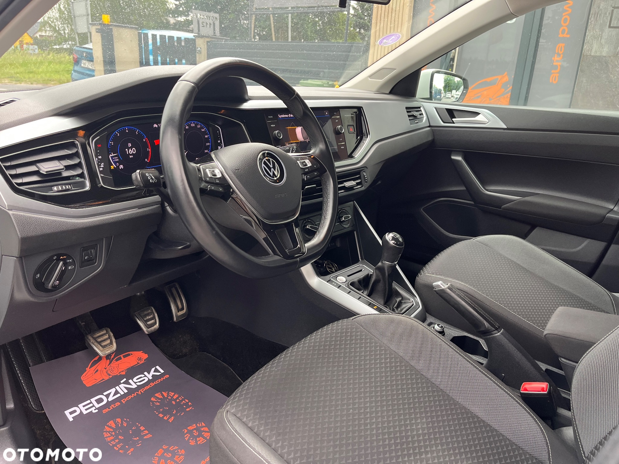 Volkswagen Polo - 7