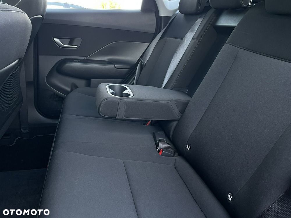 Hyundai Kona - 26
