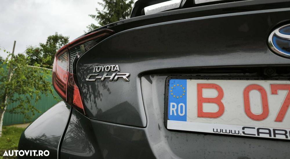 Toyota C-HR Business-Edition - 7