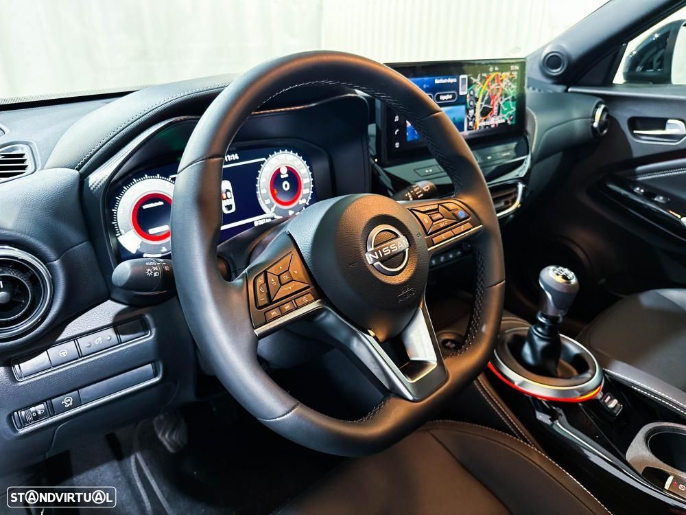 Nissan Juke 1.0 DIG-T Tekna - 19
