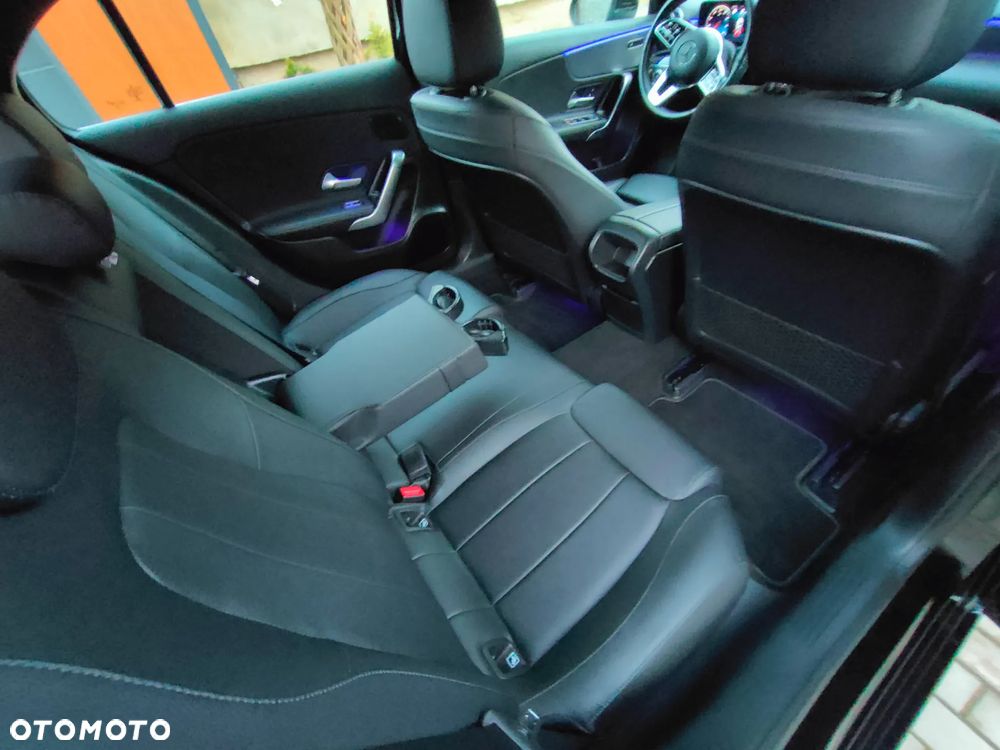 Mercedes-Benz Klasa A 220 Progressive 7G-DCT - 28