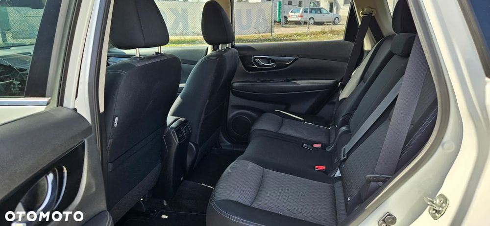 Nissan X-Trail 1.7 dCi Acenta 2WD Xtronic - 23