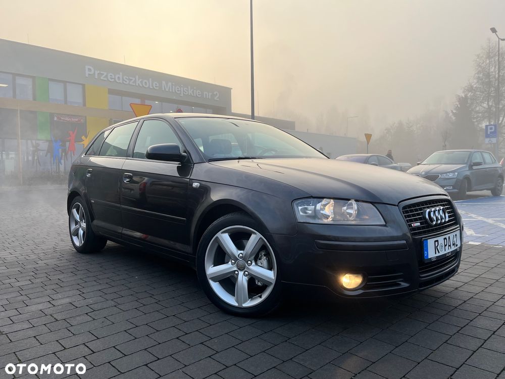 Audi A3 Sportback 1.8 TFSI S line Sportpaket Plus - 2