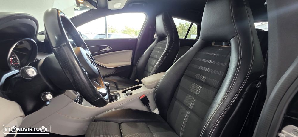 Mercedes-Benz CLA 180 CDI AMG Line - 11