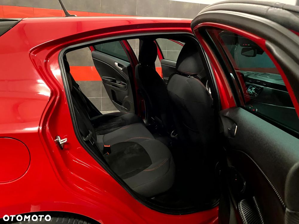 Alfa Romeo Giulietta 2.0 JTDM Exclusive - 22