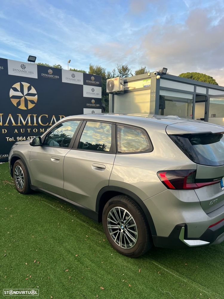 BMW iX1 xDrive30 Pack Desportivo M - 5