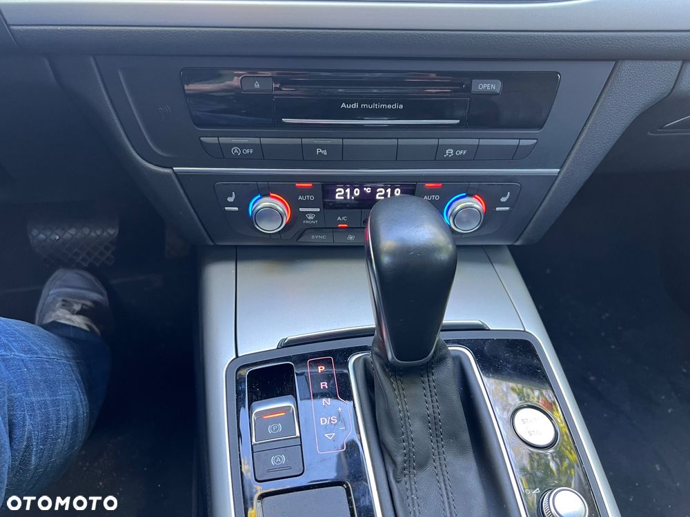 Audi A6 ver-2-0-tdi-ultra-s-tronic - 25