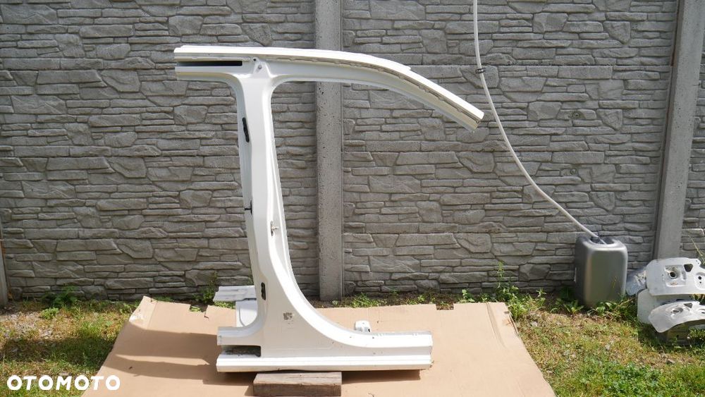 SŁUPEK Środkowy  BERLINGO 4 IV PARTNER 4 IV COMBO E PROACE CITY - 2