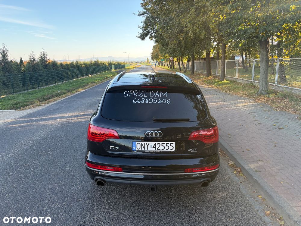 Audi Q7 3.0 TFSI Quattro Tiptronic - 5