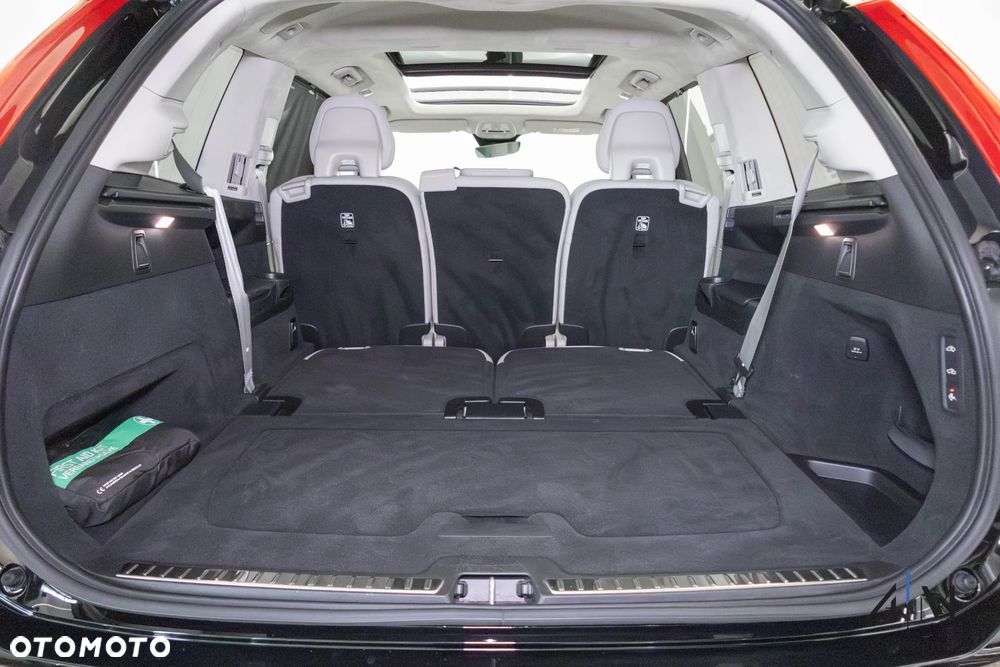 Volvo XC 90 B5 D AWD Ultimate Bright 7os - 39