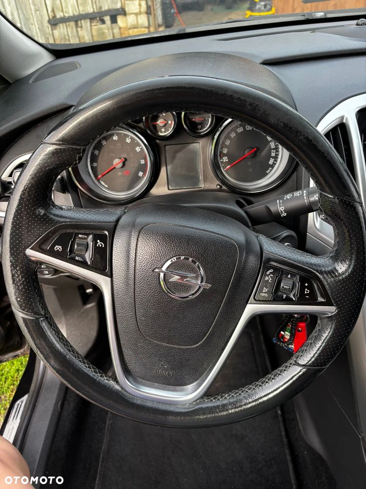 Opel Astra 1.4 Turbo Cosmo - 19