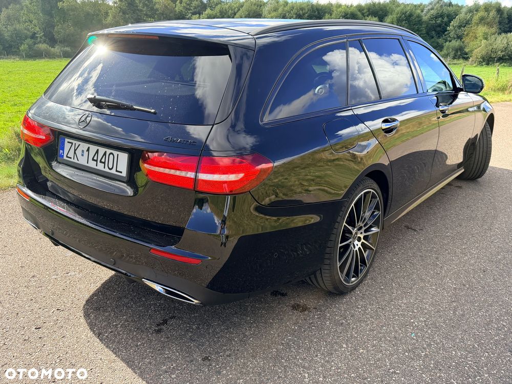 Mercedes-Benz Klasa E 220 d 4-Matic Business Edition 9G-TRONIC - 22