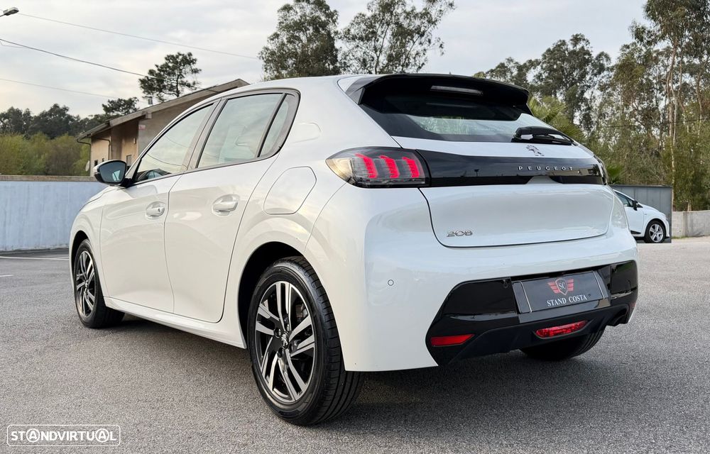 Peugeot 208 1.2 PureTech Allure Pack - 4