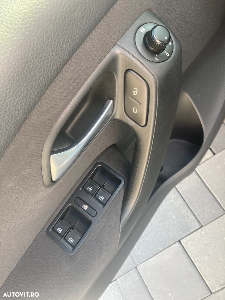 Volkswagen Polo 1.4 Higline - 9